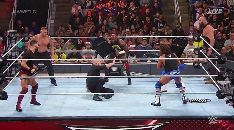Braun Strowman brought out some help